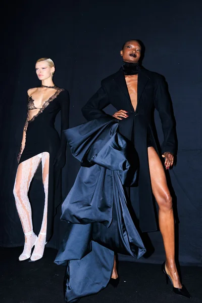 Look 8